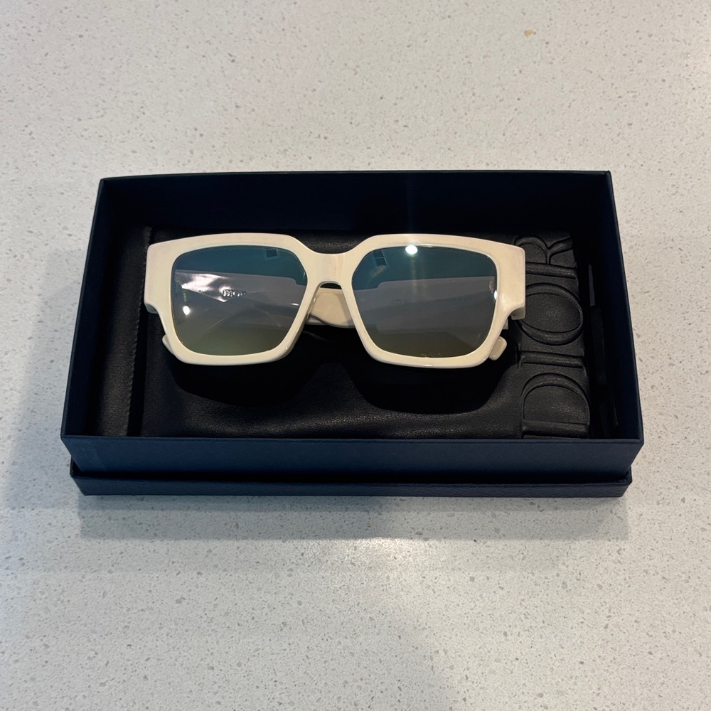 Dior Stylish Cream Sunglasses